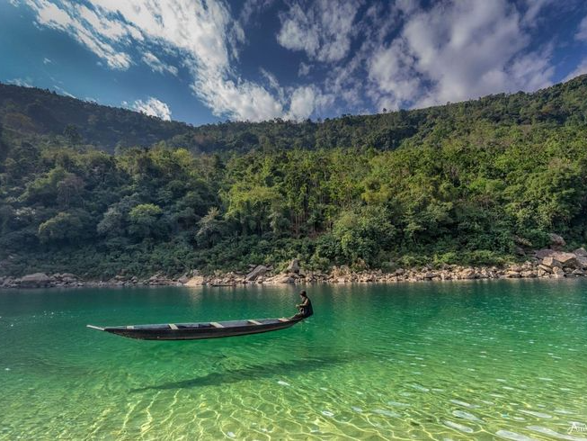 Meghalaya  (3 Days / 2 Nights) Tour