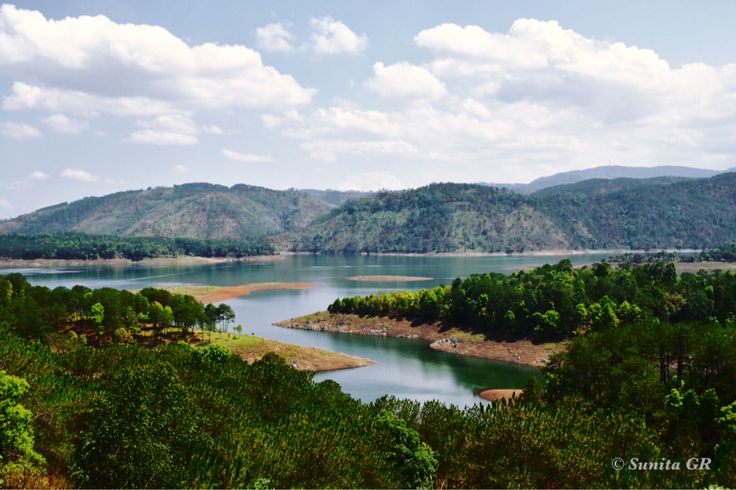Meghalaya Tour 3N 4D