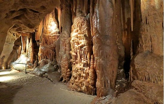 Mesmerizing Andaman – Islands & Adventures Tour Duration: 5 Nights / 6 Days